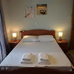Apartament Prinos Apartment *