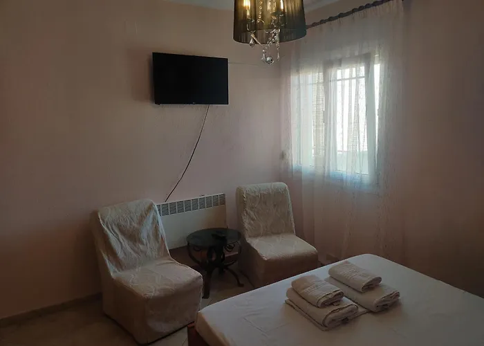 Prinos Apartment *